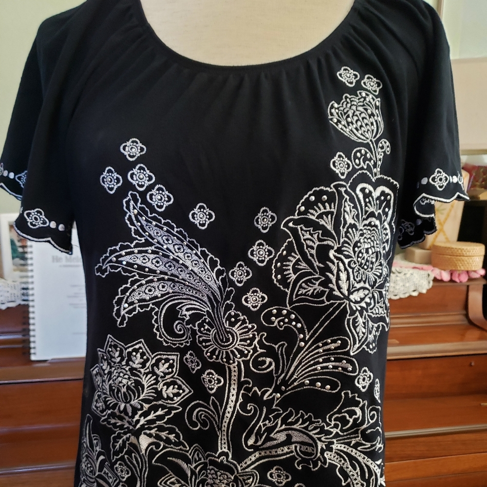 Karen Scott top